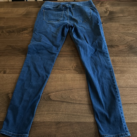 Old Navy pull on Rockstar Jeggings - Picture 6 of 8